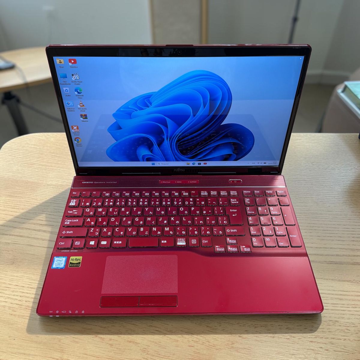 Fujitsu Lifebook AH53/B3
